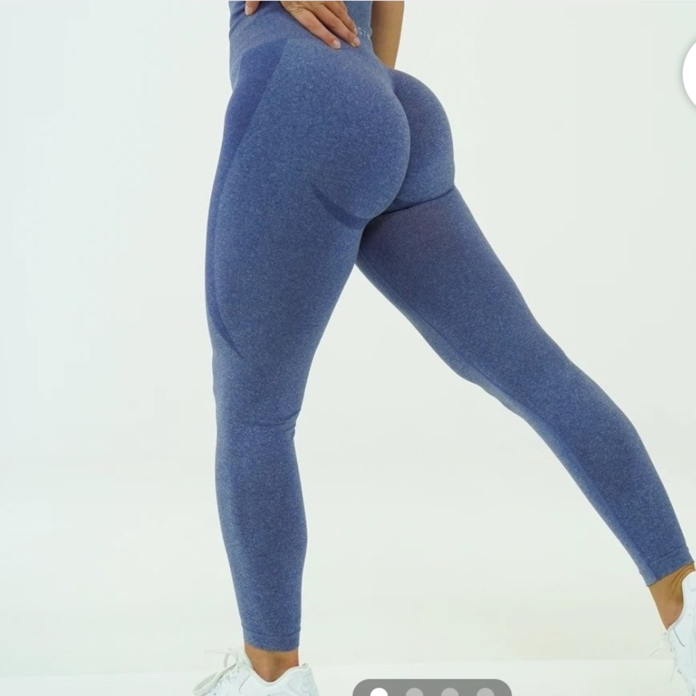 NWT NVGTN Seamless Leggings